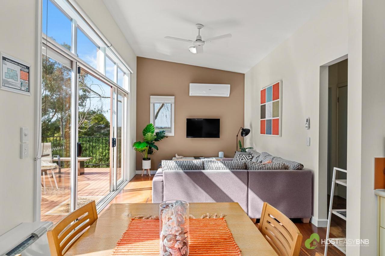Rural 5 Star Villa'S With Resort Amenities Cowes Exteriör bild