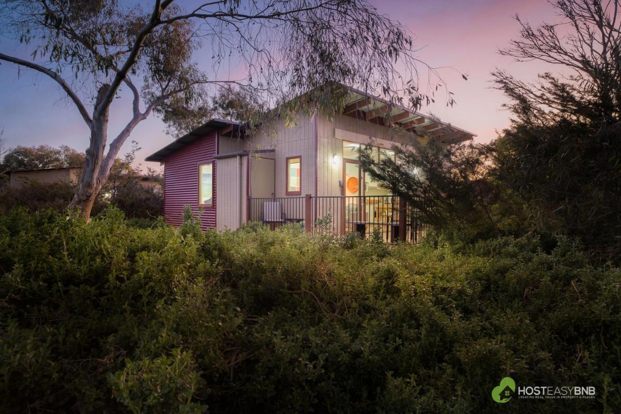 Rural 5 Star Villa'S With Resort Amenities Cowes Exteriör bild